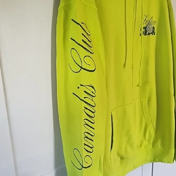 Jeffree Star Neon Yellow Green Hoodie with Script Sleeve - Picture 2 of 10